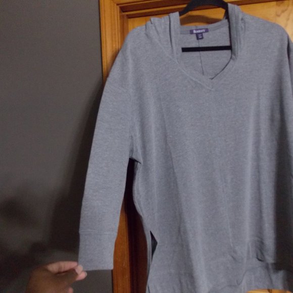 Roaman's Mid-Sleeve Hoodie - Picture 2 of 4